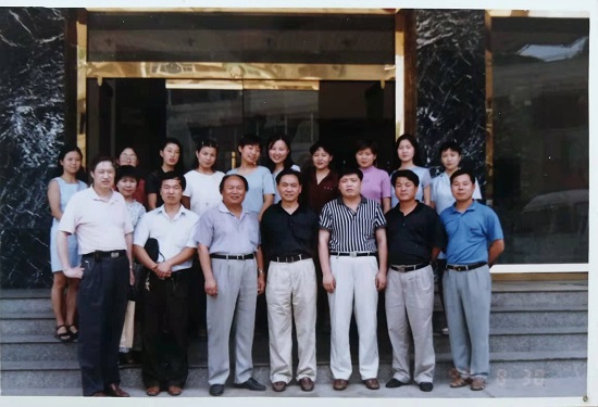 1997年，恢復經營，更名為“陜西省地產開發(fā)服務總公司”.jpg